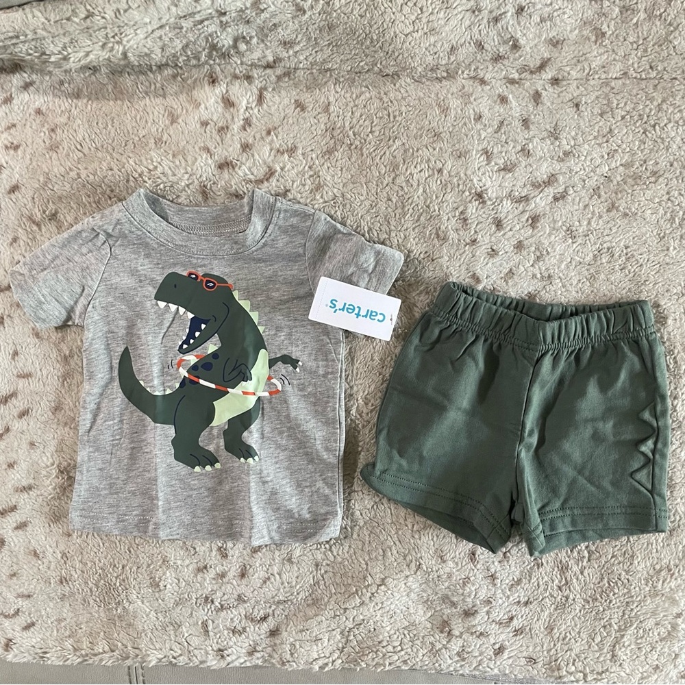 NWT Carter’s Baby Dinosaur Matching Set